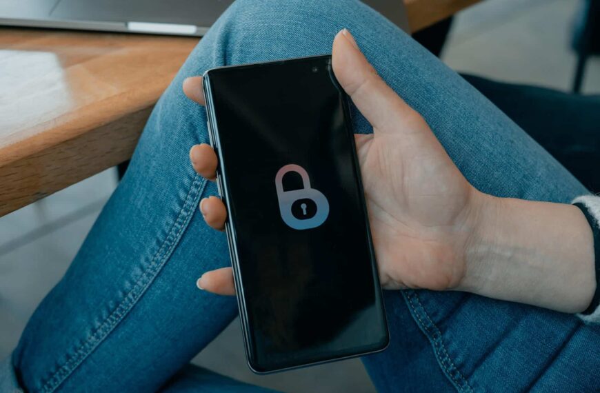 🎥 كيف تعثر على الفيديوهات النادرة والواقعية من الإنترنت